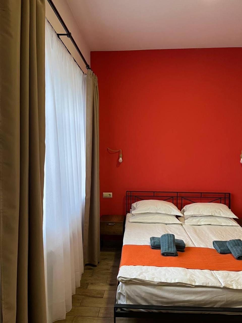 Blur Inn Gallery Єреван Екстер'єр фото